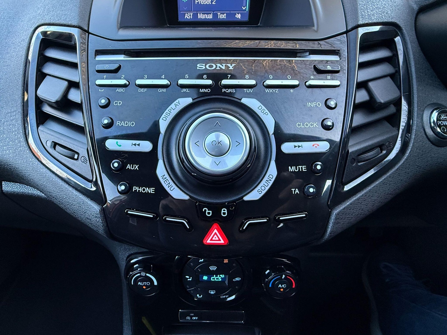 Used Ford Fiesta 2016 for sale - 77546131: Photo 54