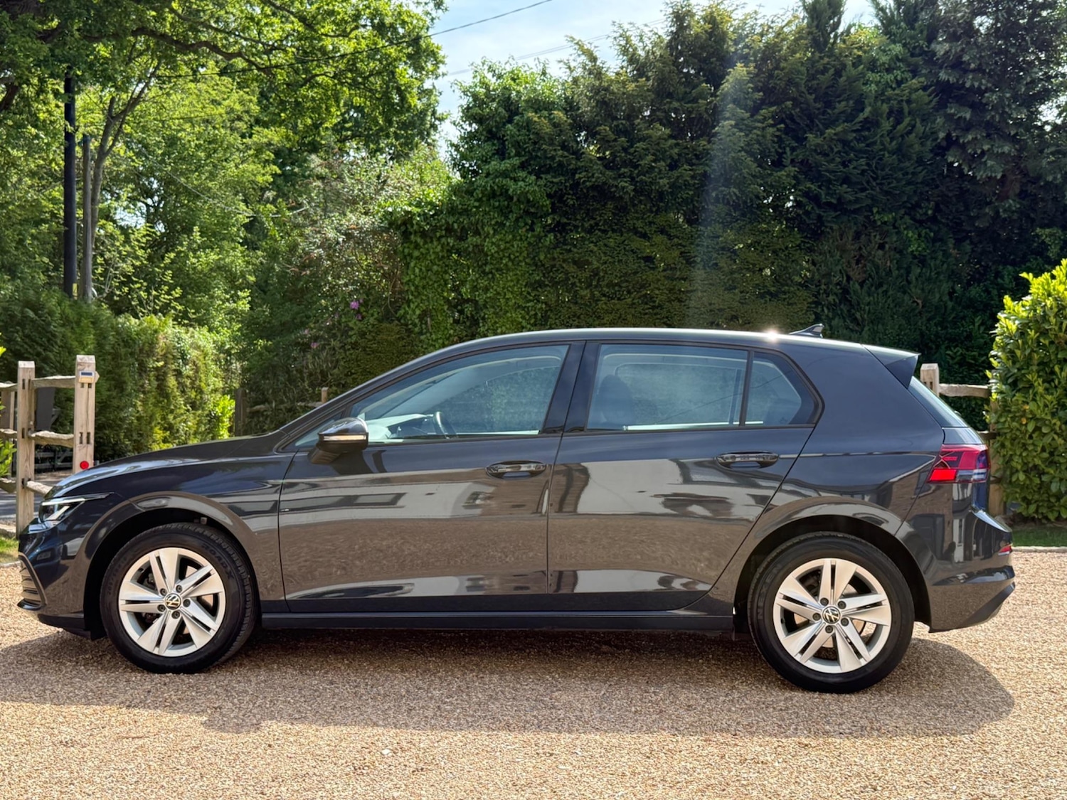 Used Volkswagen Golf 2020 for sale - 77128692: Photo 3