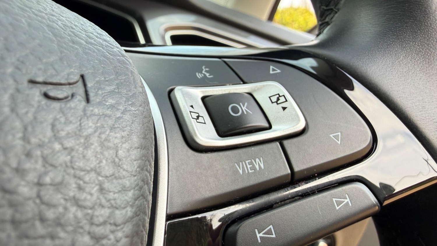 Used Volkswagen T-Roc 2021 for sale - 77981415: Photo 21