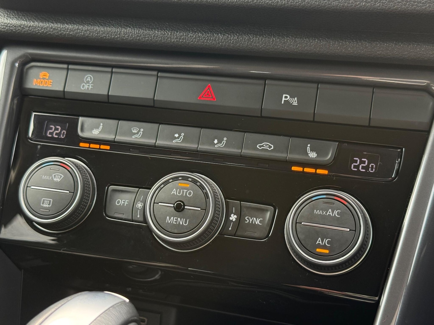 Used Volkswagen T-Roc 2021 for sale - 77981415: Photo 23