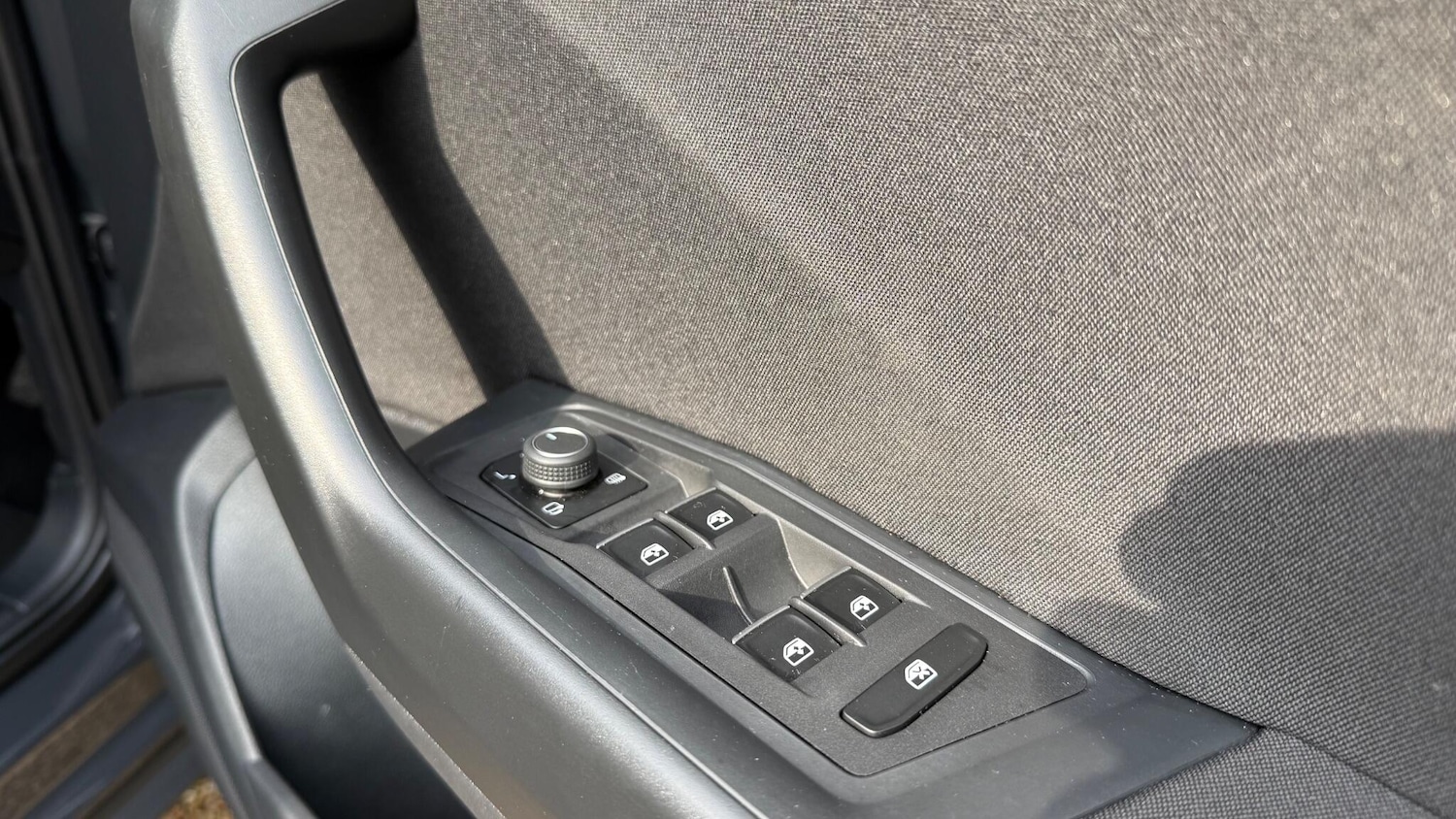 Used Volkswagen T-Roc 2021 for sale - 77981415: Photo 34