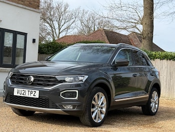 Used Volkswagen T-Roc 2021 for sale - 77981415: Photo