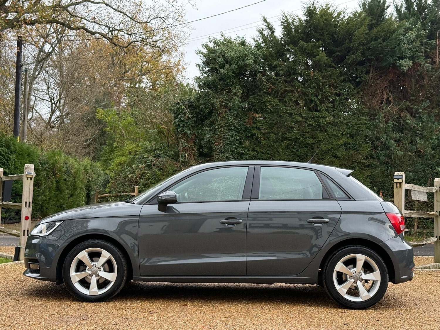 Used Audi A1 2018 for sale - 77128657: Photo 8