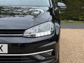 Used Volkswagen Golf 2019 for sale - 78650686: Photo