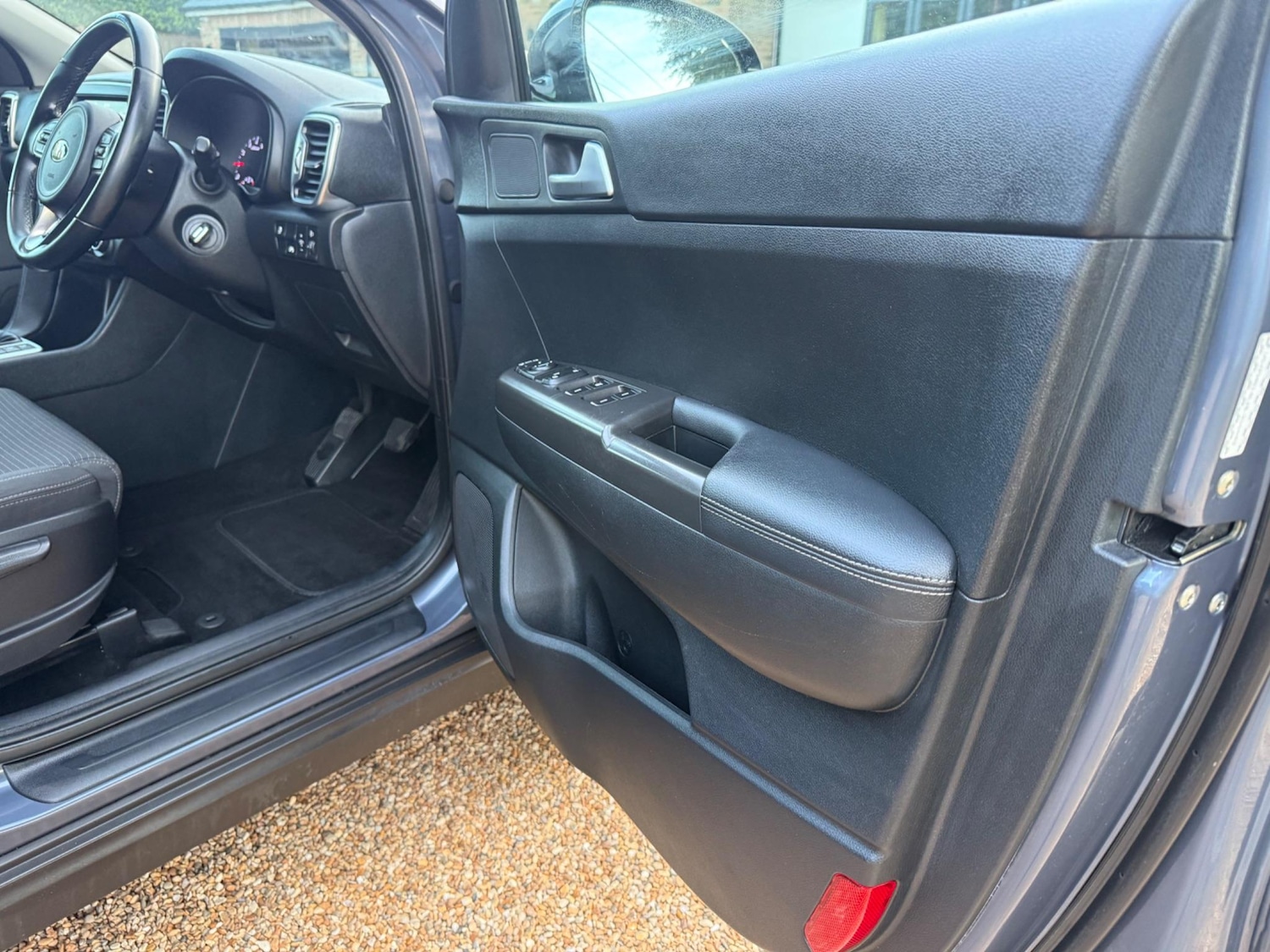 Used Kia Sportage 2017 for sale - 77128669: Photo 32