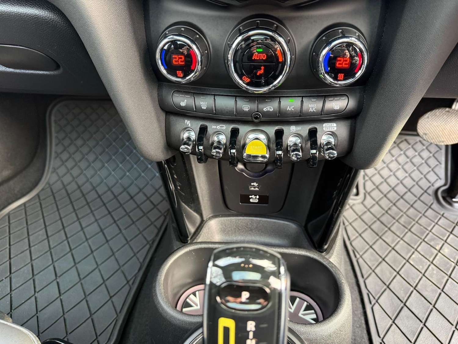 Used MINI Hatch 2021 for sale - 77128640: Photo 18