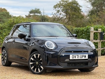 Used MINI Hatch 2021 for sale - 77128640: Photo