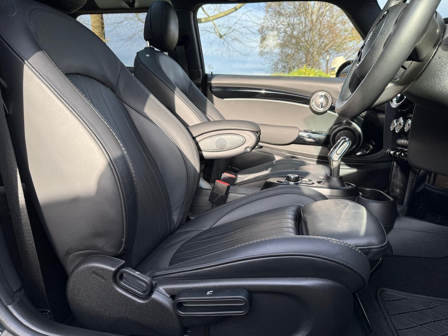 Used MINI Hatch 2021 for sale - 77128640: Photo 26