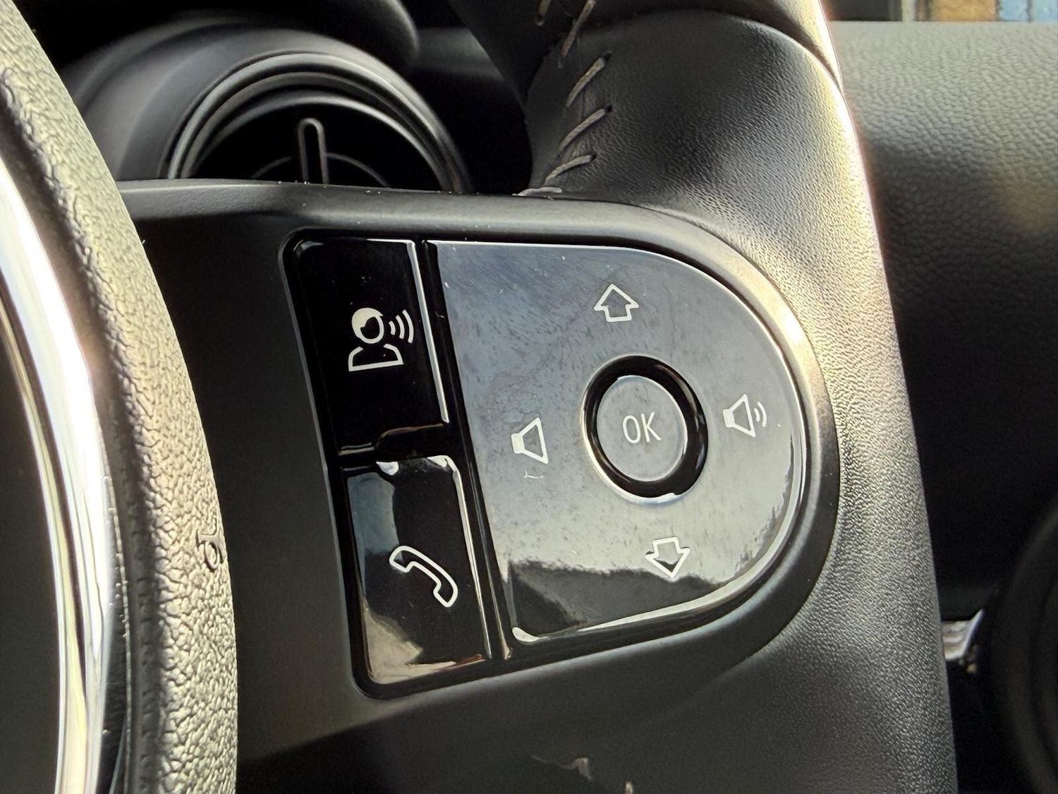 Used MINI Hatch 2021 for sale - 77128640: Photo 32