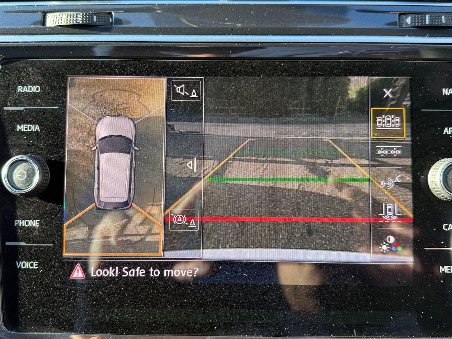 Used Volkswagen Tiguan 2019 for sale - 77128641: Photo 22