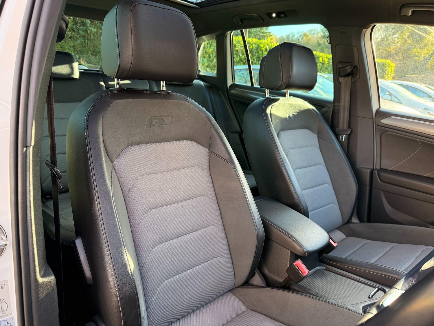 Used Volkswagen Tiguan 2019 for sale - 77128641: Photo 31