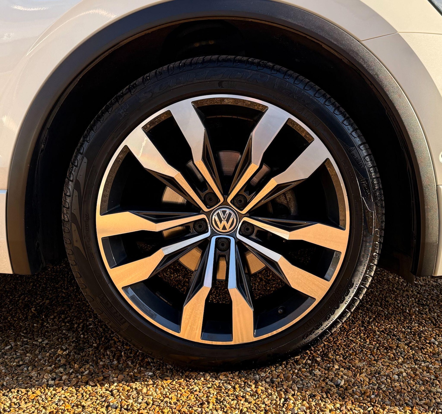 Used Volkswagen Tiguan 2019 for sale - 77128641: Photo 46