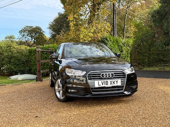 Used Audi A1 2018 for sale - 77128652: Photo