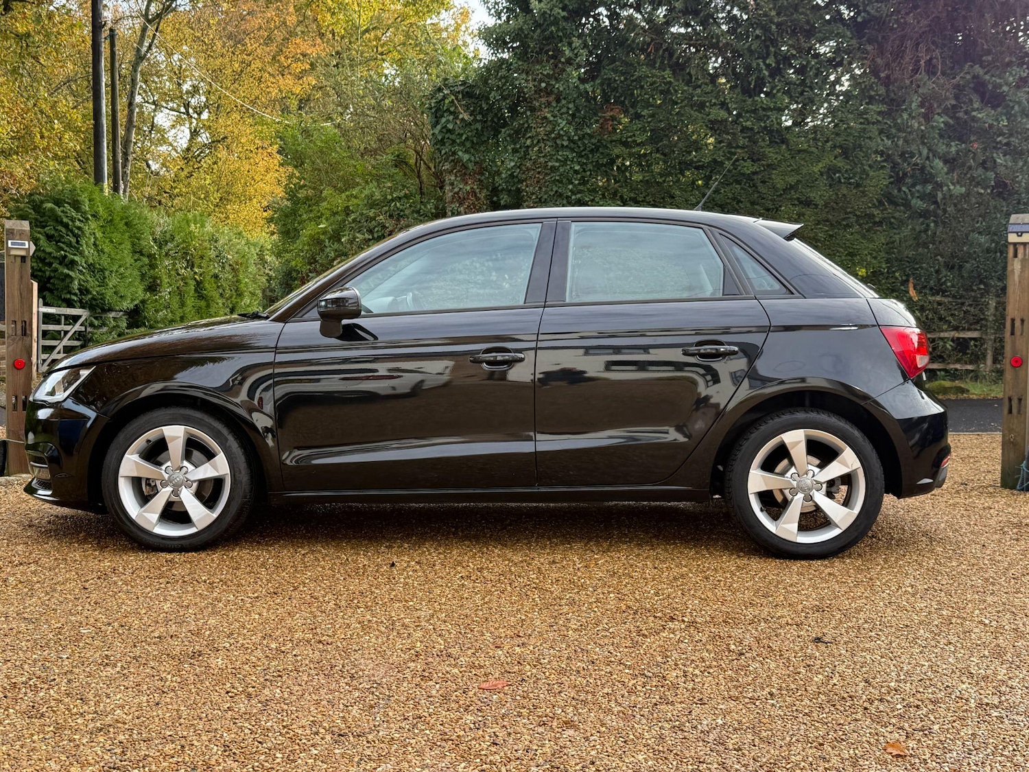 Used Audi A1 2018 for sale - 77128652: Photo 6