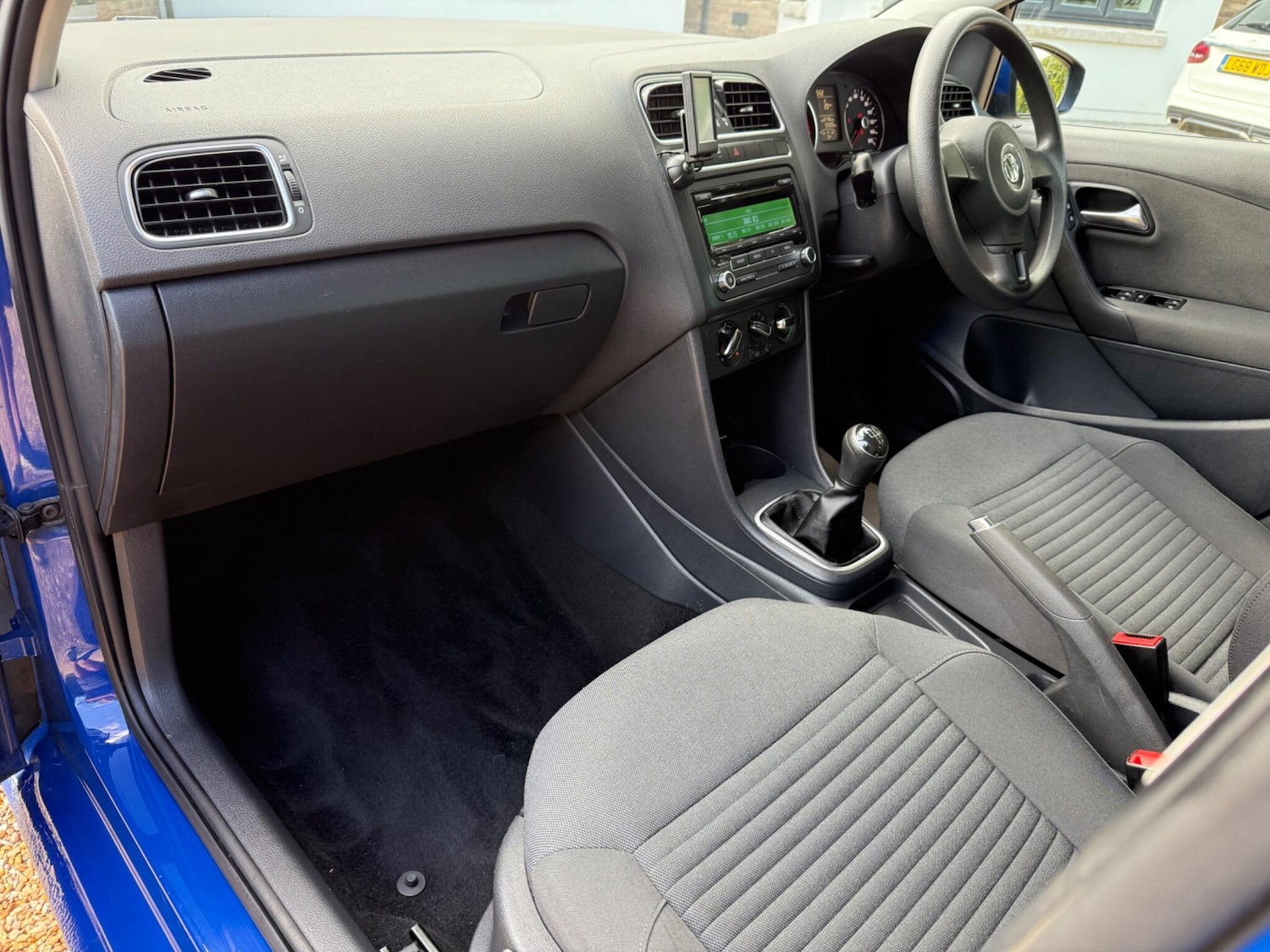 Used Volkswagen Polo 2012 for sale - 77128672: Photo 10