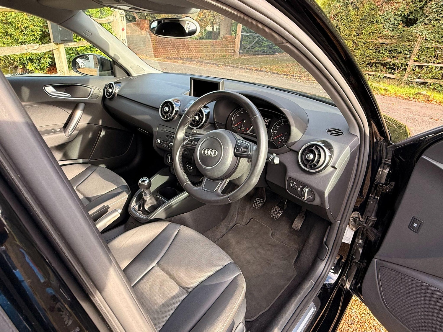 Used Audi A1 2012 for sale - 77128647: Photo 18