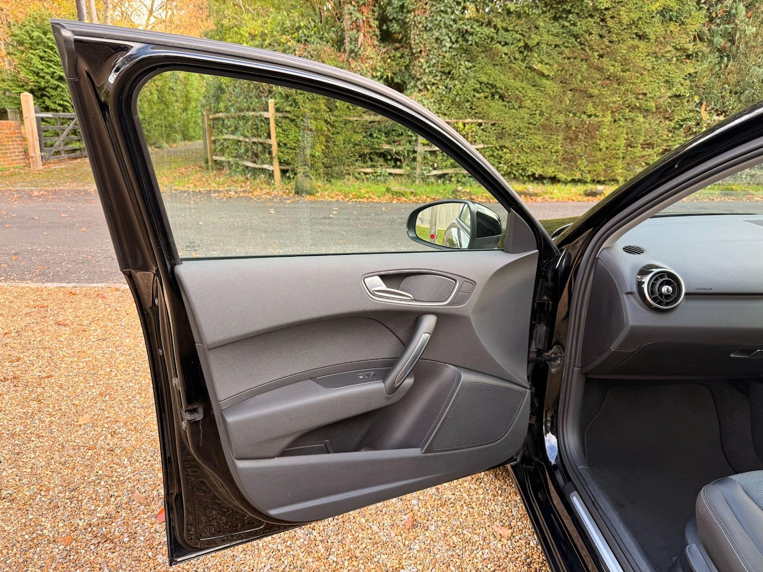 Used Audi A1 2012 for sale - 77128647: Photo 28