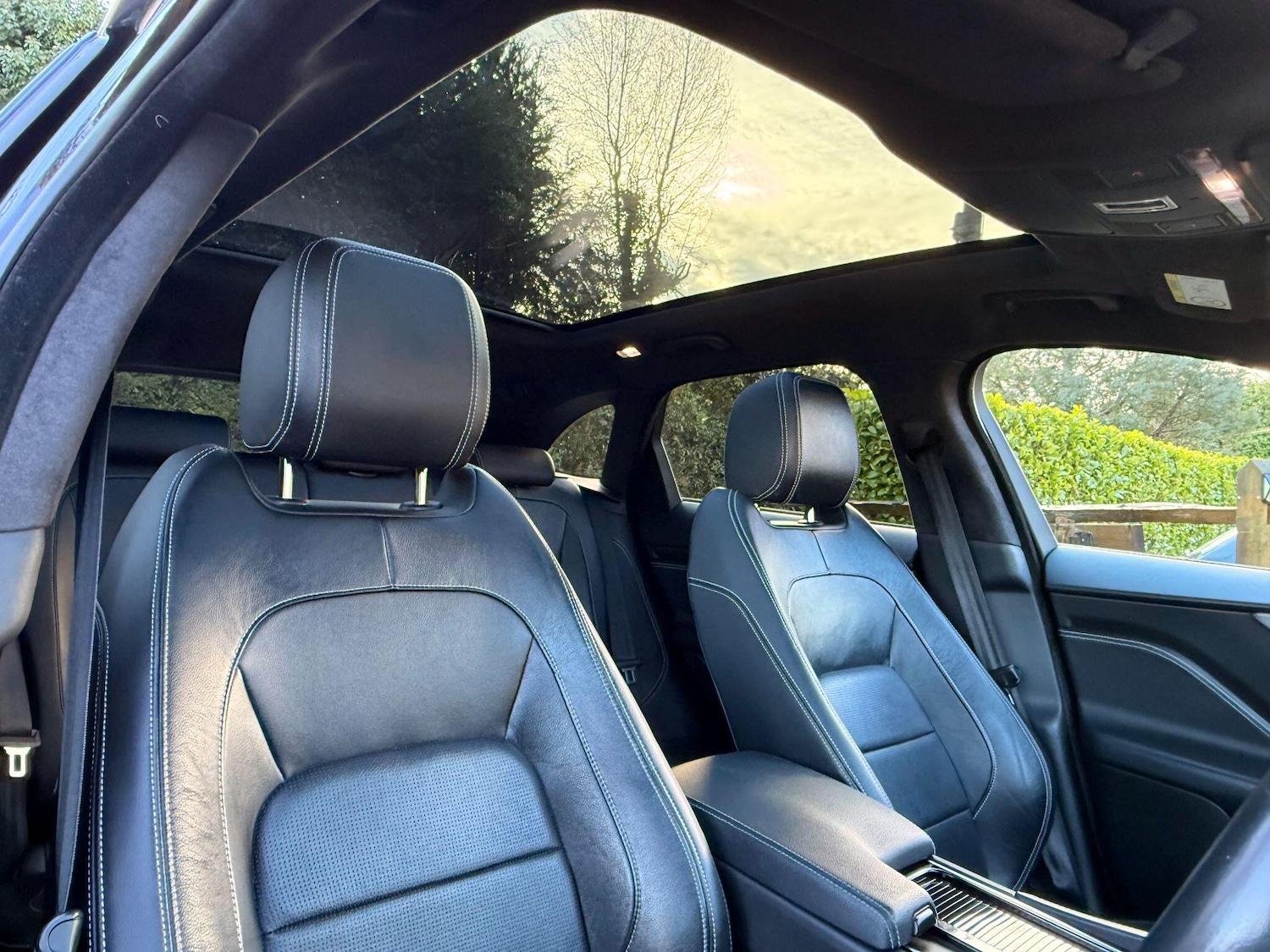 Used Jaguar F-Pace 2019 for sale - 77128649: Photo 14