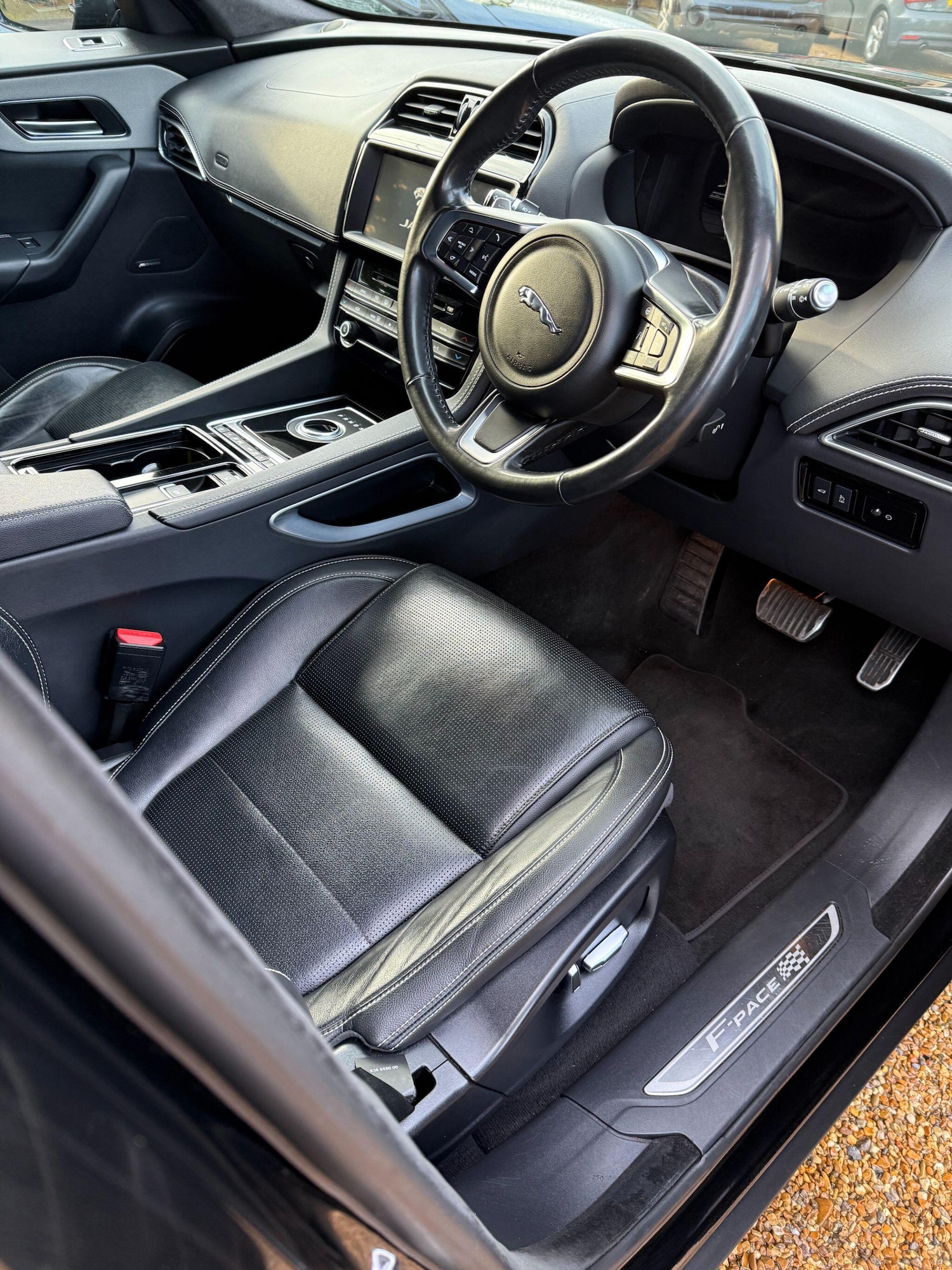 Used Jaguar F-Pace 2019 for sale - 77128649: Photo 17