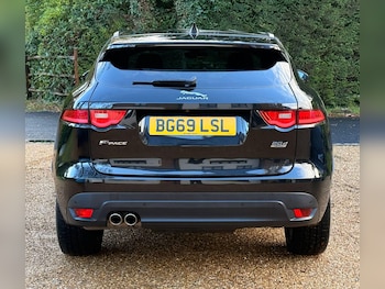 Used Jaguar F-Pace 2019 for sale - 77128649: Photo