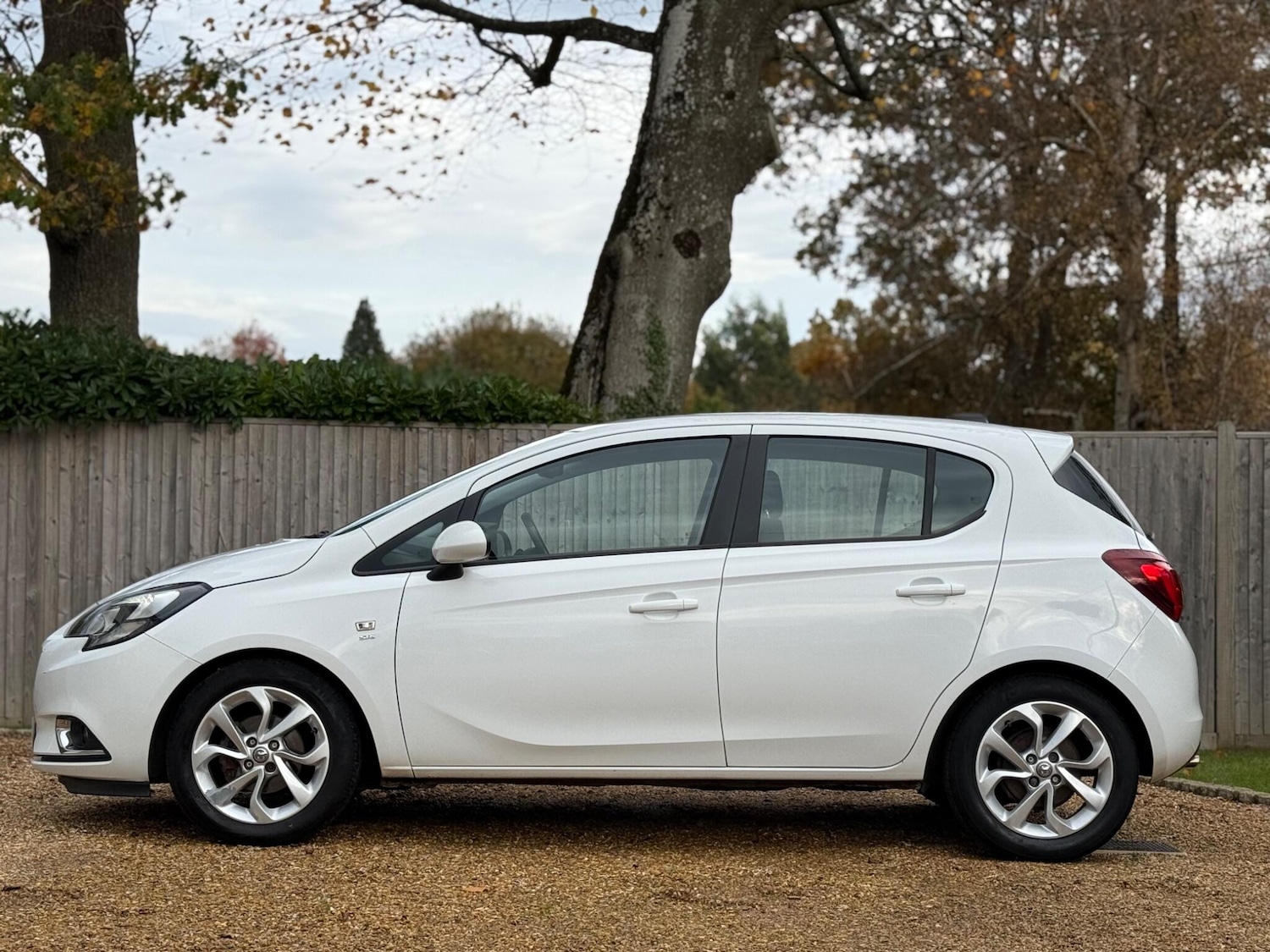Used Vauxhall Corsa 2016 for sale - 77128639: Photo 6