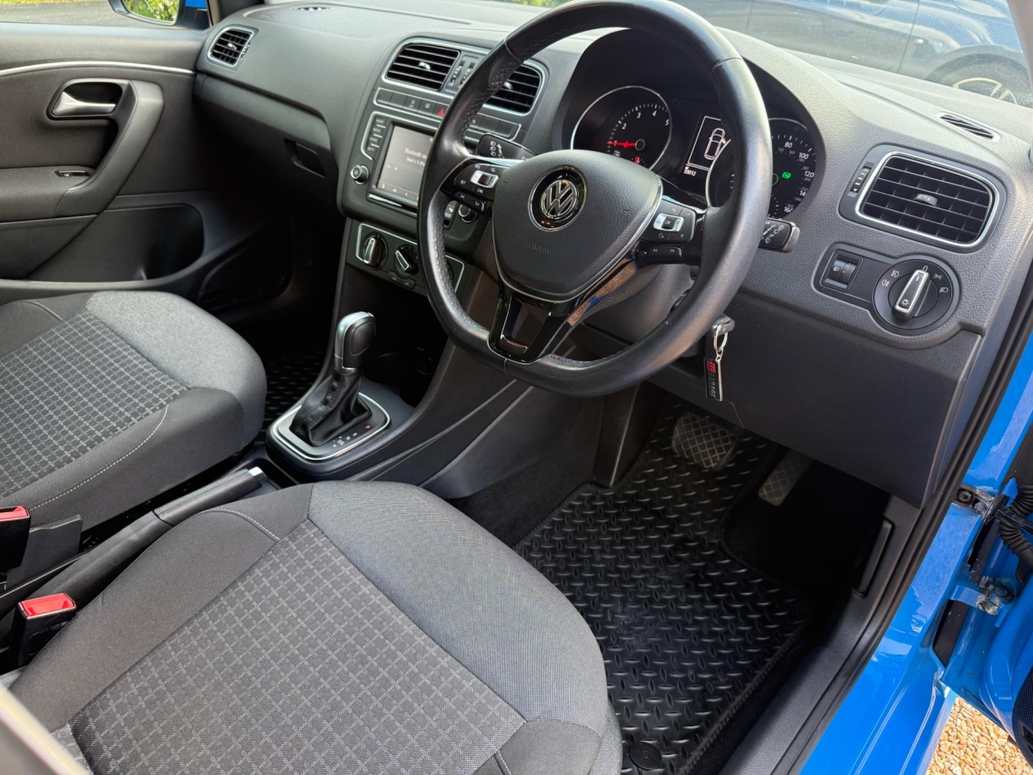 Used Volkswagen Polo 2016 for sale - 77128689: Photo 19