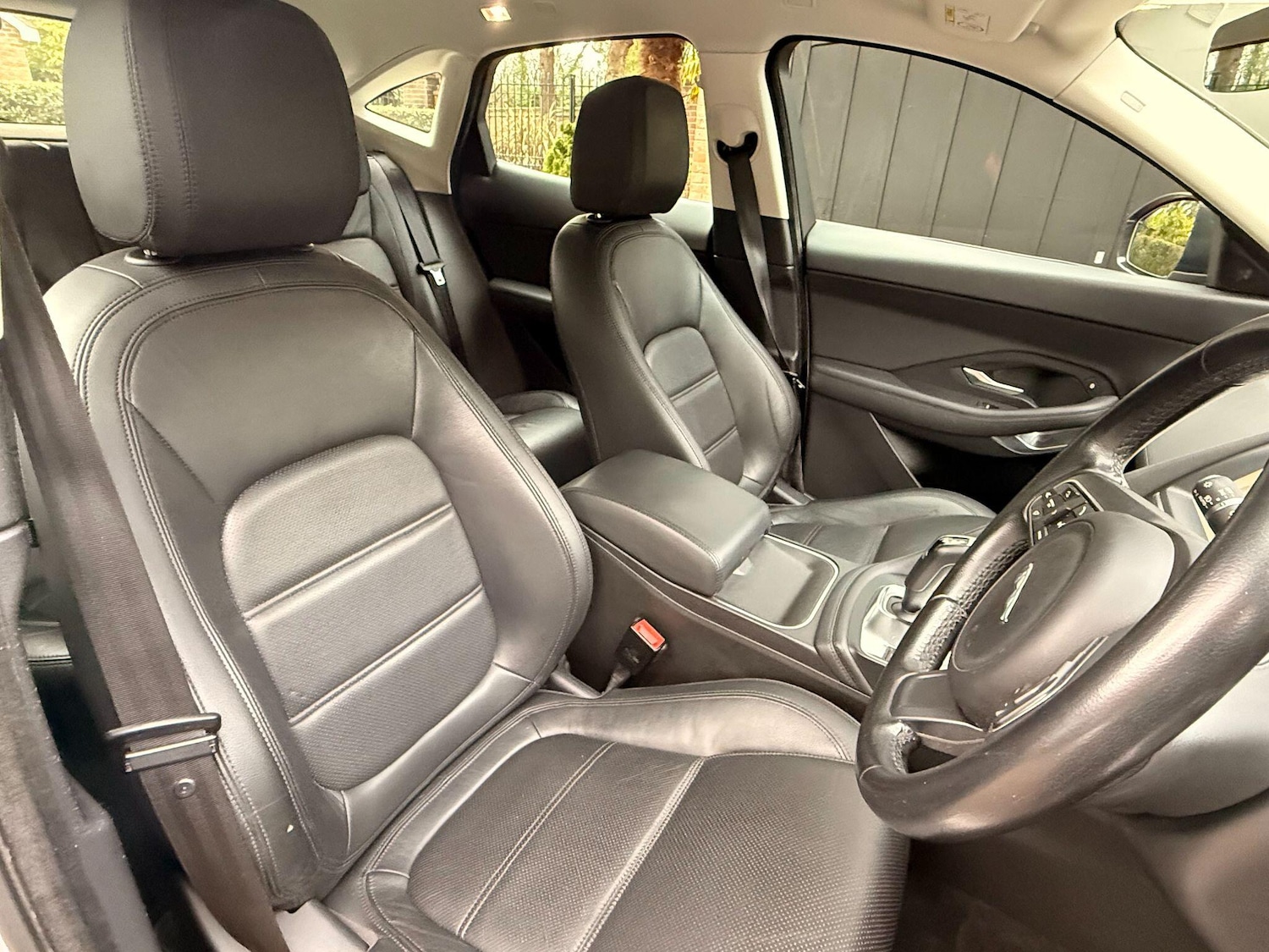 Used Jaguar E-Pace 2019 for sale - 77546136: Photo 14