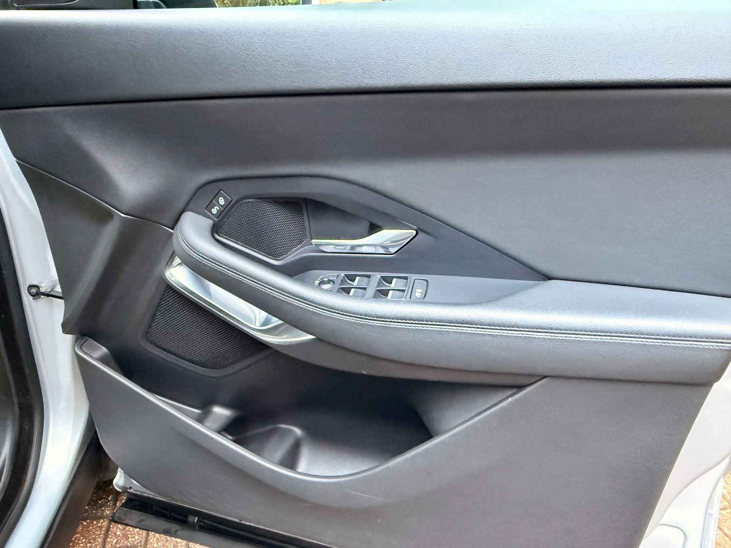 Used Jaguar E-Pace 2019 for sale - 77546136: Photo 18