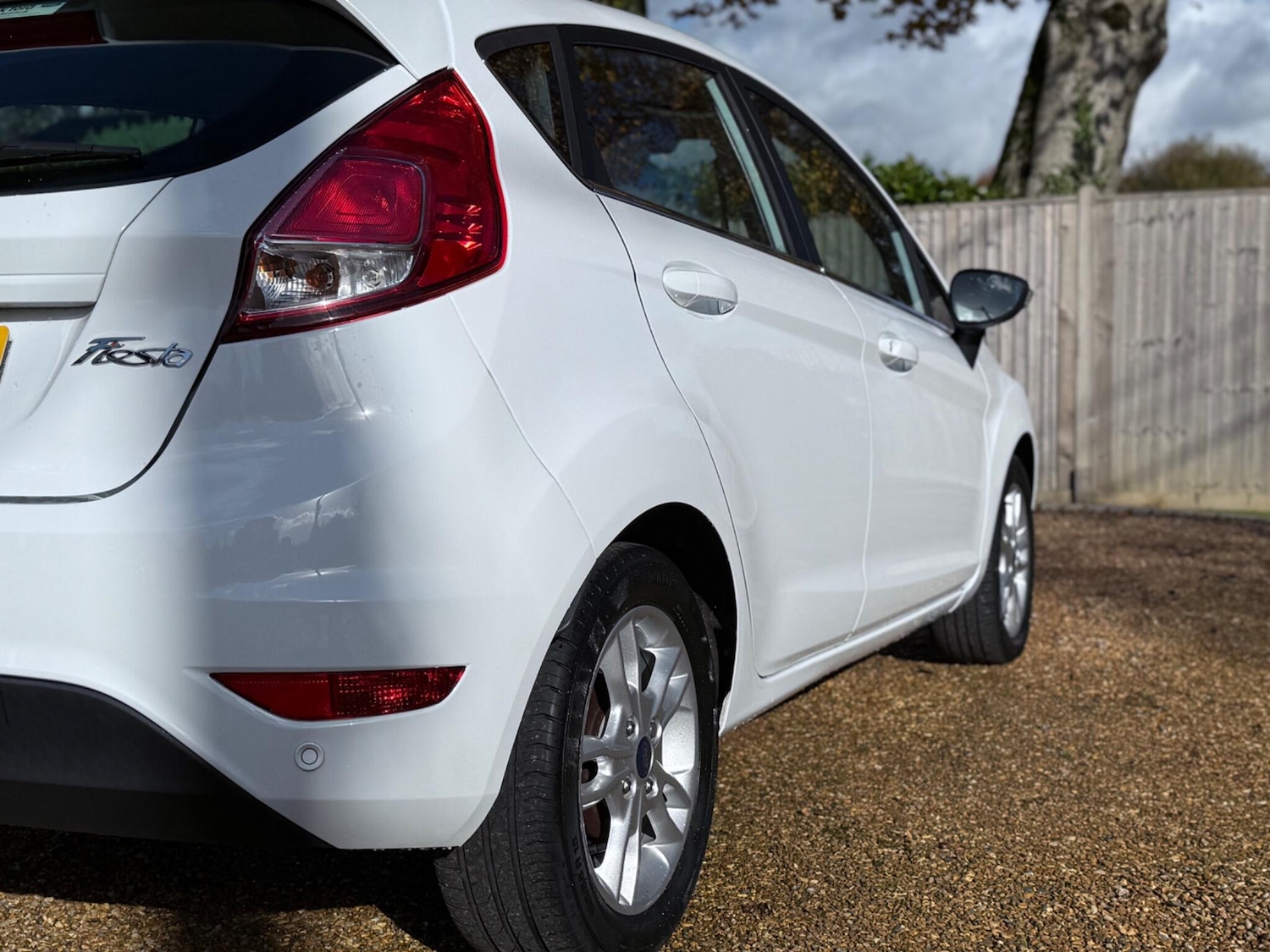 Used Ford Fiesta 2015 for sale - 77128653: Photo 11