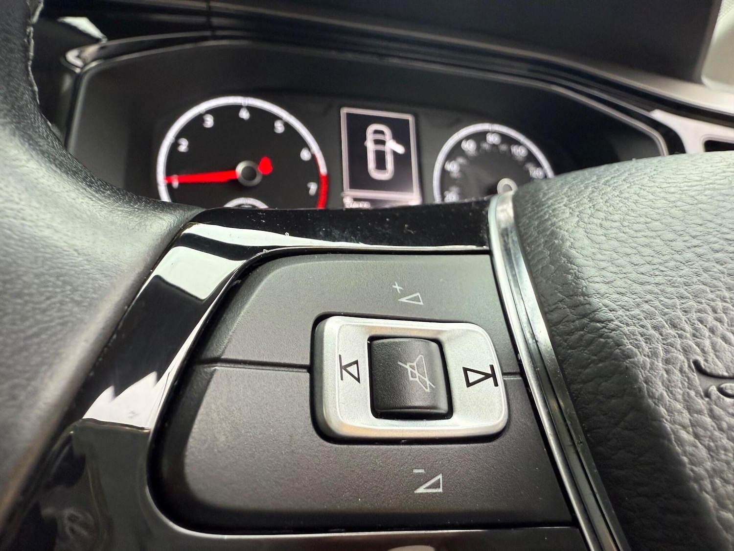 Used Volkswagen Polo 2018 for sale - 77128681: Photo 28