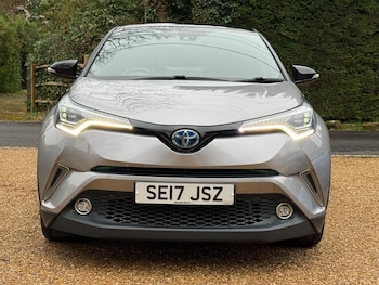 Used Toyota C-HR 2017 for sale - 78331695: Photo