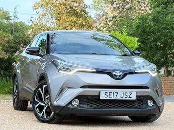 Used Toyota C-HR 2017 for sale - 79338590: Photo
