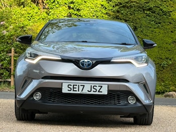 Used Toyota C-HR 2017 for sale - 79338590: Photo