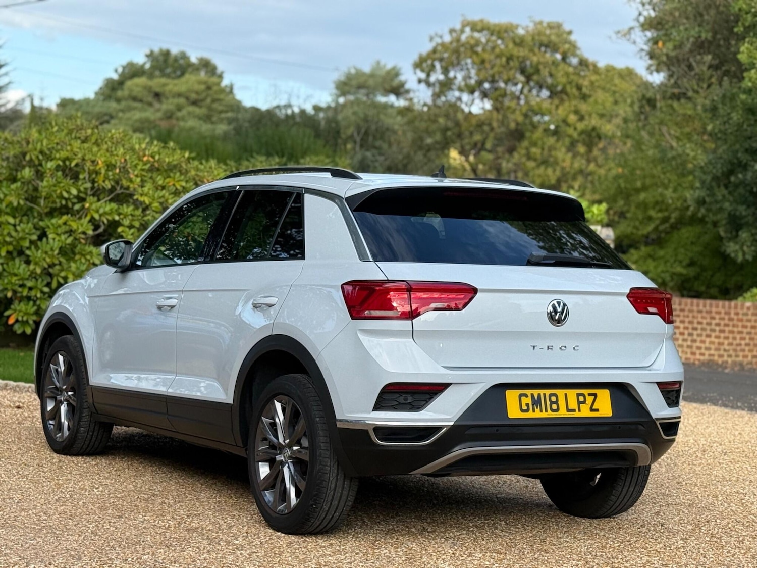 Used Volkswagen T-Roc 2018 for sale - 77128680: Photo 4