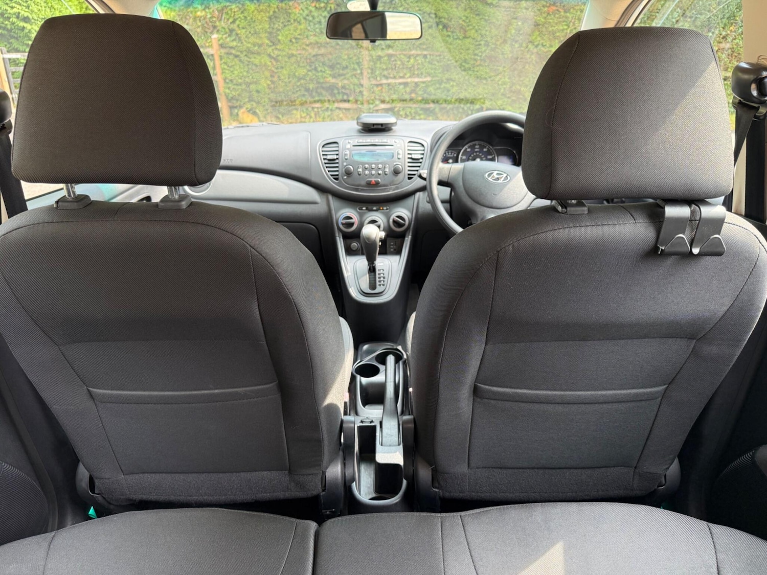 Used Hyundai i10 2011 for sale - 77128630: Photo 21