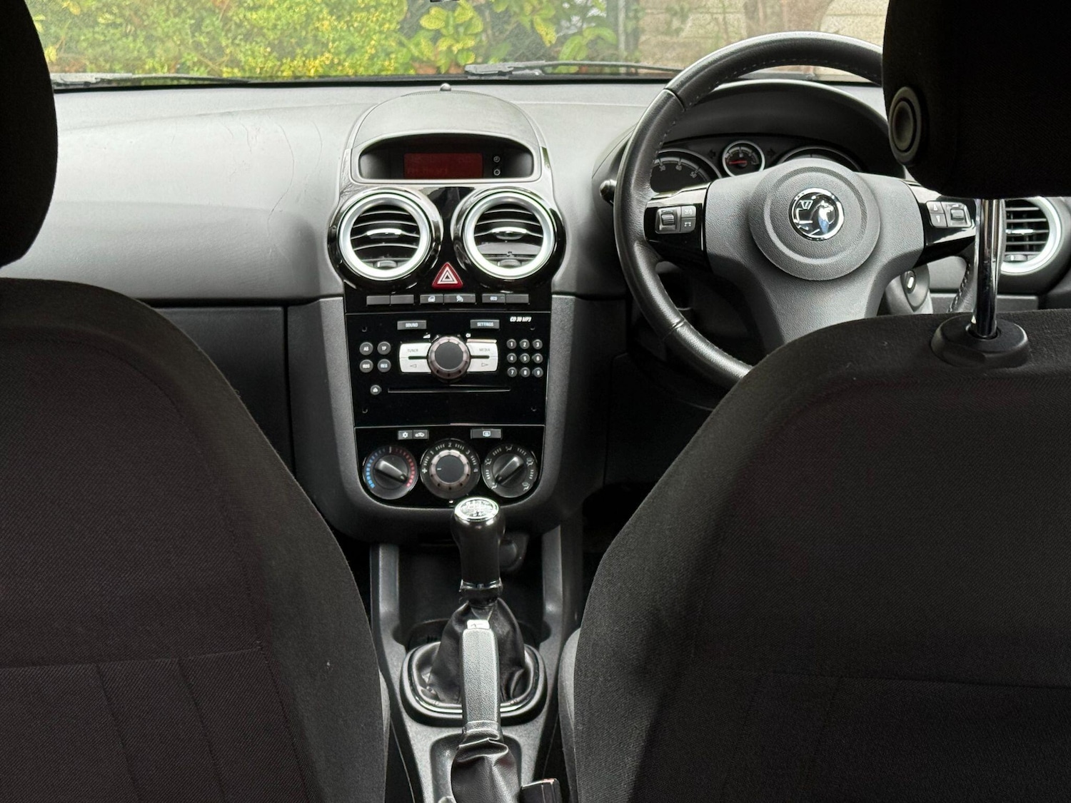 Used Vauxhall Corsa 2013 for sale - 77392292: Photo 10