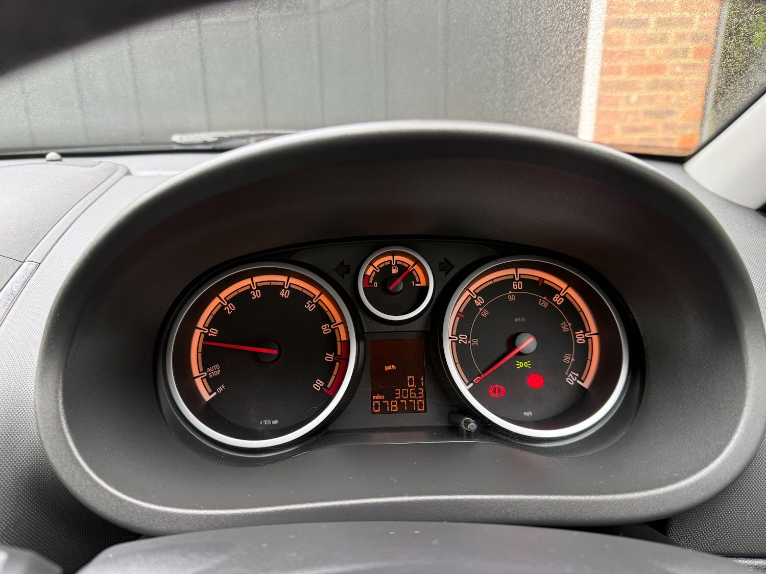 Used Vauxhall Corsa 2013 for sale - 77392292: Photo 14