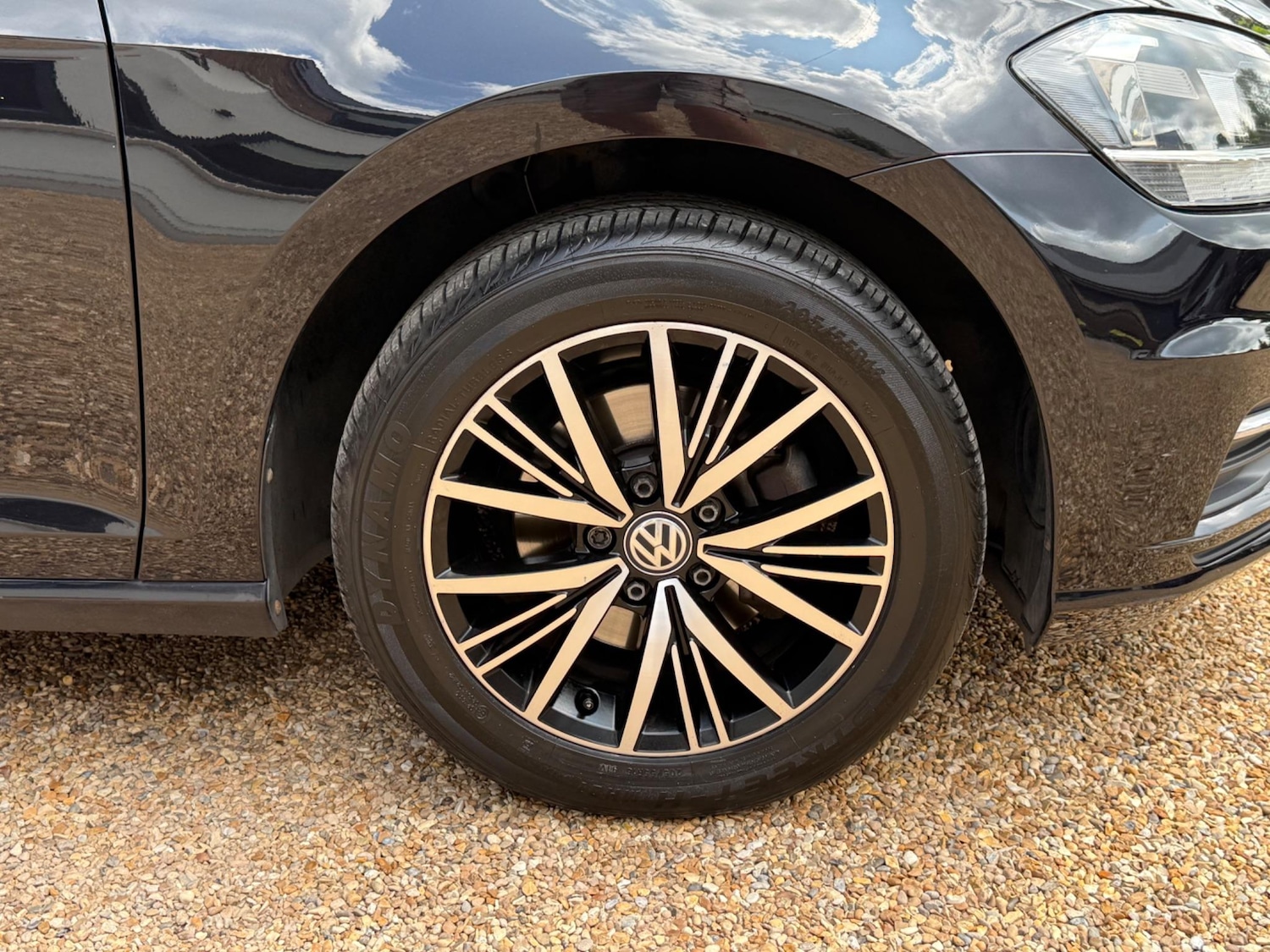 Used Volkswagen Golf 2017 for sale - 77128696: Photo 23