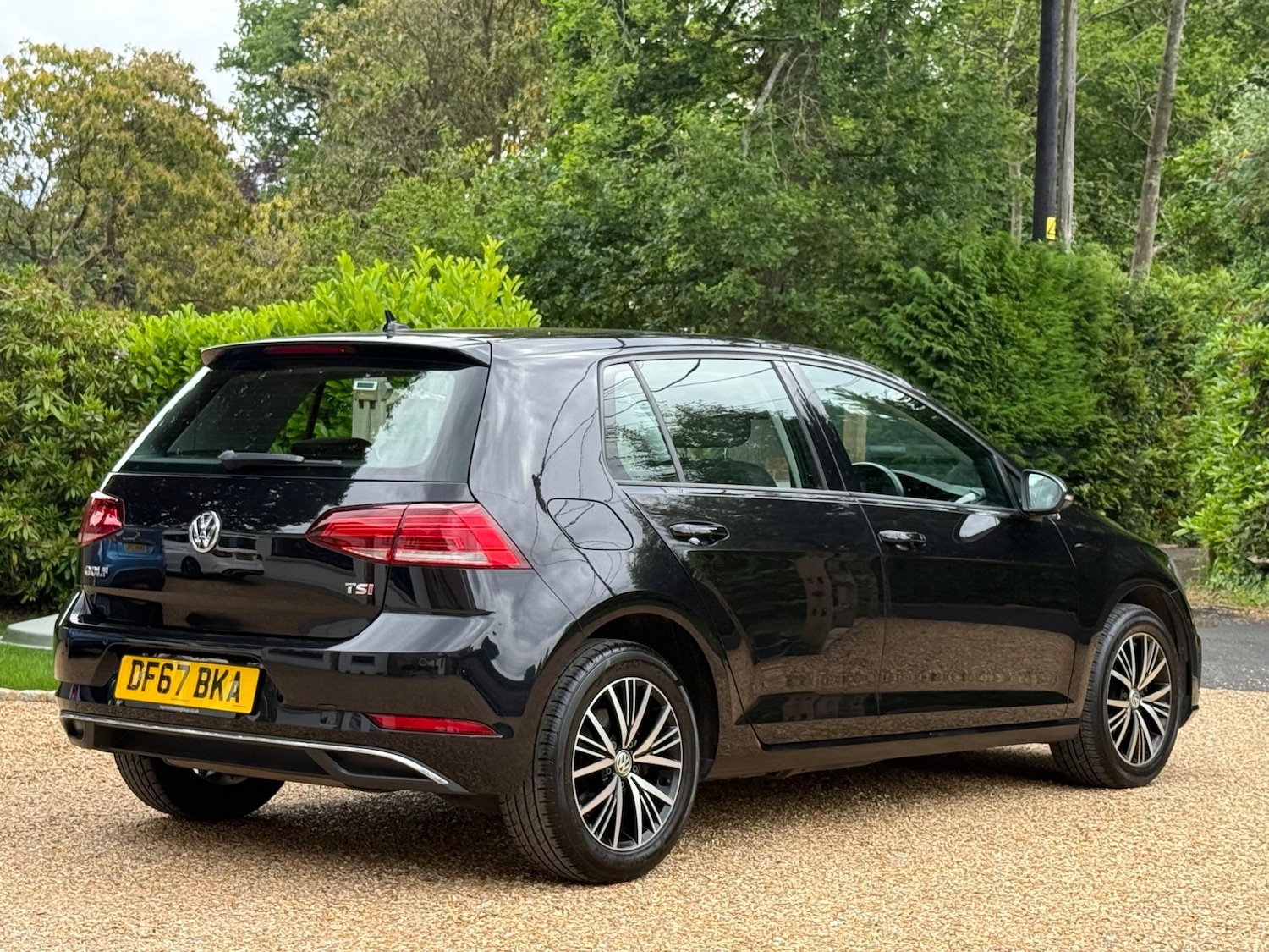 Used Volkswagen Golf 2017 for sale - 77128696: Photo 6