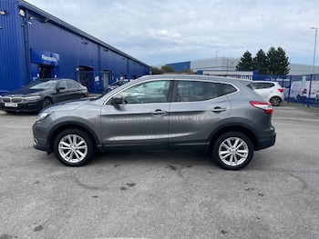 Used Nissan Qashqai 2015 for sale - 75687209: Photo