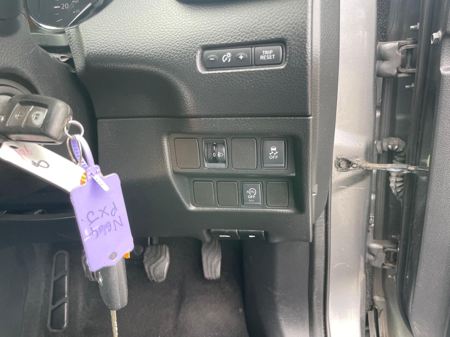 Vehicle 32