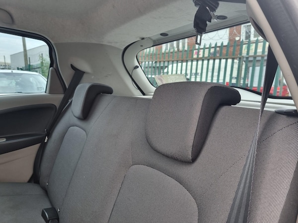 Used Renault Zoe for sale - 76151412: Photo 19