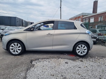 (15) - 22kWh Dynamique Intens Auto 5dr (Battery Lease)