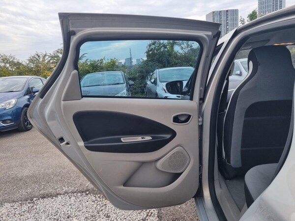 Used Renault Zoe for sale - 76151412: Photo 24