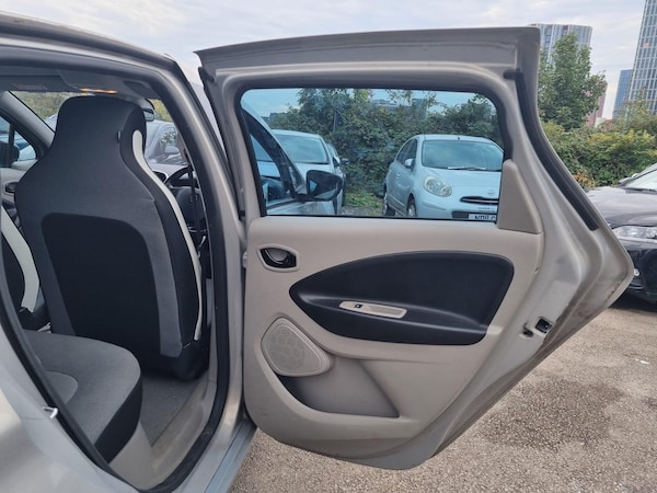 Used Renault Zoe for sale - 76151412: Photo 28