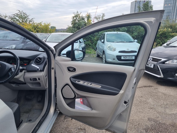 Used Renault Zoe for sale - 76151412: Photo 35