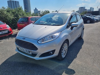 Used Ford Fiesta 2014 for sale - 75351131: Photo