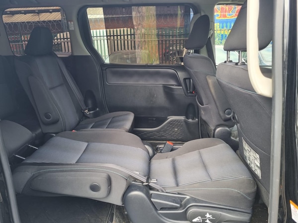 Used Toyota Voxy 2025 for sale - 76175639: Photo 21