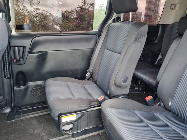 Used Toyota Voxy 2025 for sale - 76175639: Photo 31
