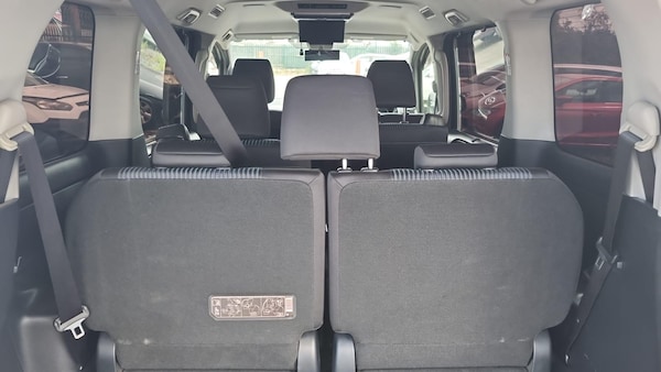Used Toyota Voxy 2025 for sale - 76175639: Photo 71